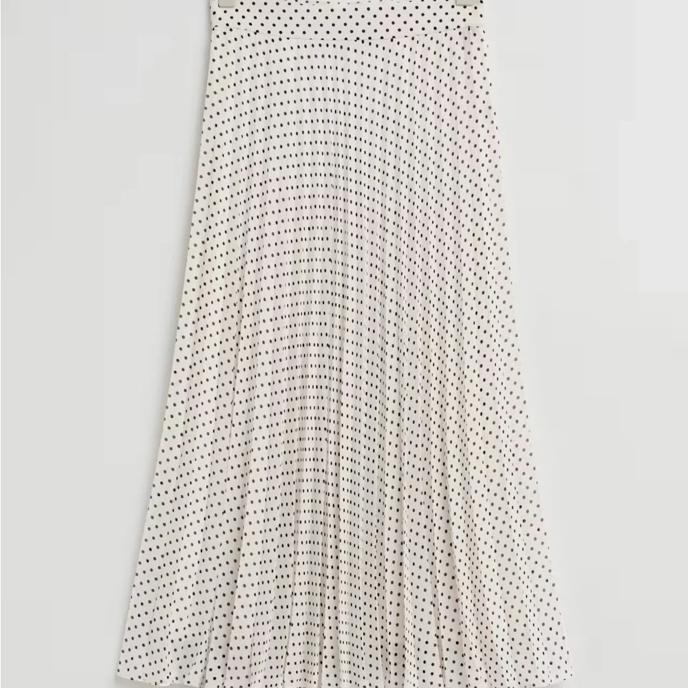 & Other Stories Black and White Polka Dot A-Line Skirt - Picture 1 of 4